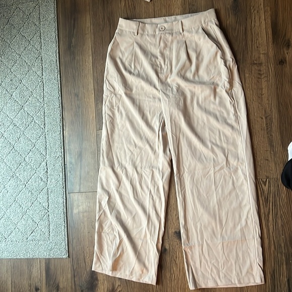 size large tan pants and strapless button down top set - Picture 4 of 6